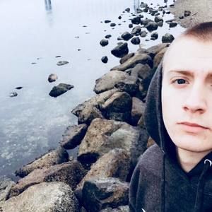 Meet your Posher, Cameron